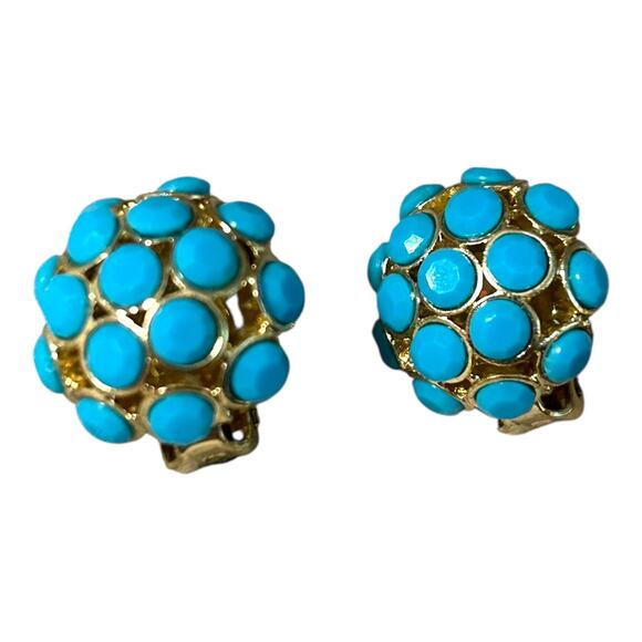Vintage Light Turquoise Blue Tone Cluster Gold Tone Button Clip On Earrings - Picture 1 of 5
